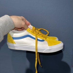 Limited edition Vans skate shoes. Men’s size 8 1/2. WORN ONCE.